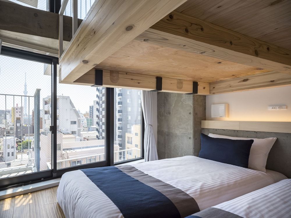 dots. tokyo Triple Room 2