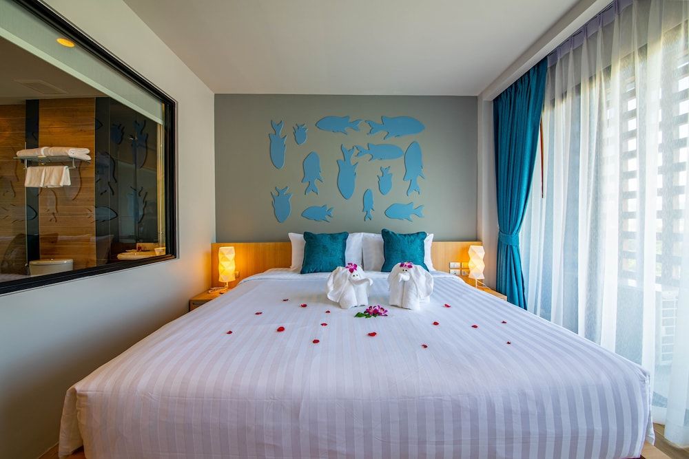 Golden Paradise Hotel Superior Double Room 2