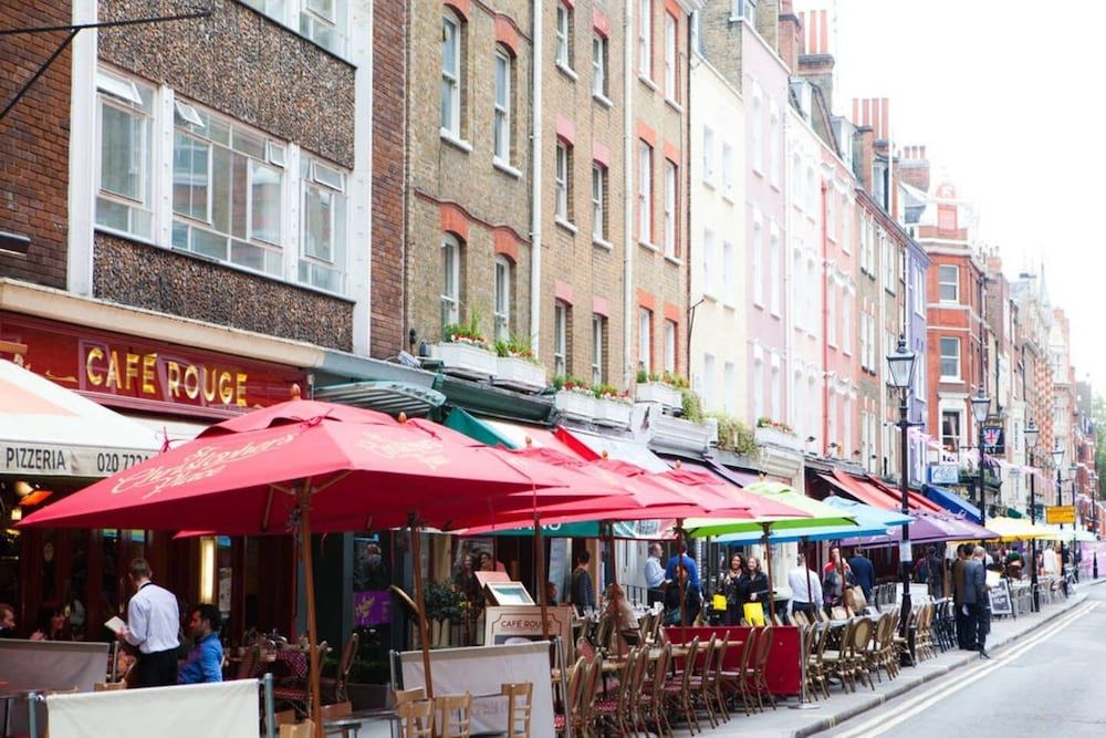 undefined JOIVY Stylish 3 BR House with Patio, Short Walk to Regents Park & Harley Street 7