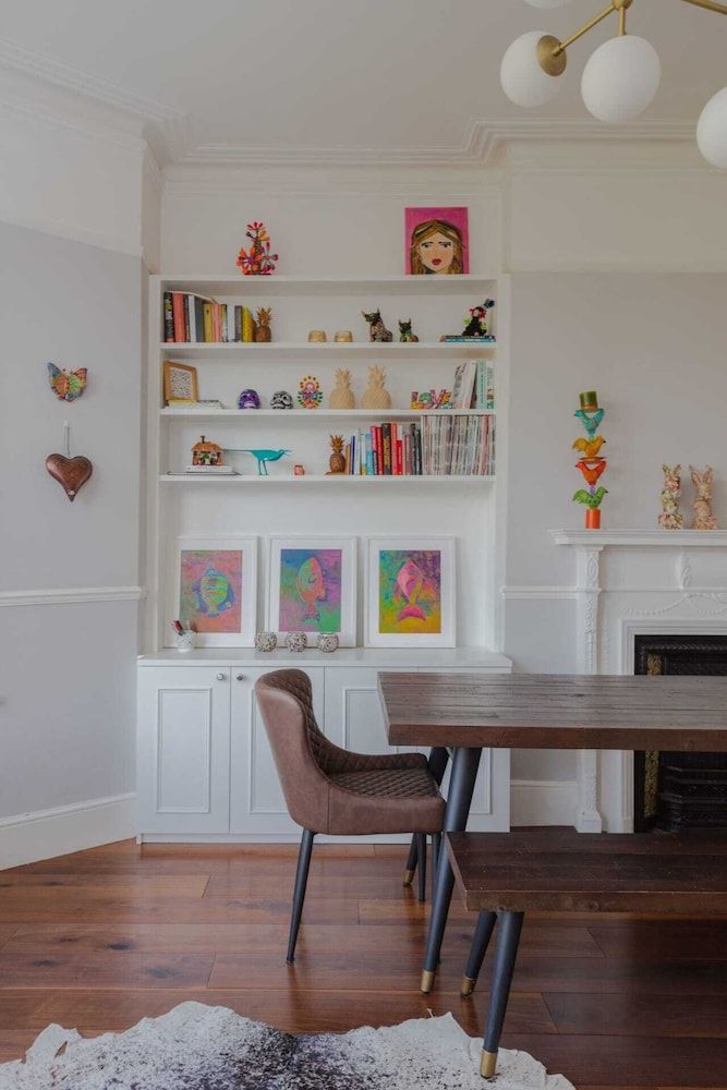 Newly Renovated 3 Bedroom Apartment in North West London Basic Apartment, Multiple Beds 10