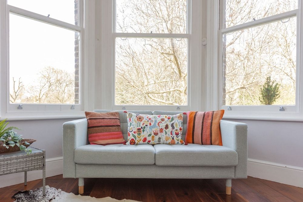 Newly Renovated 3 Bedroom Apartment in North West London Basic Apartment, Multiple Beds 19