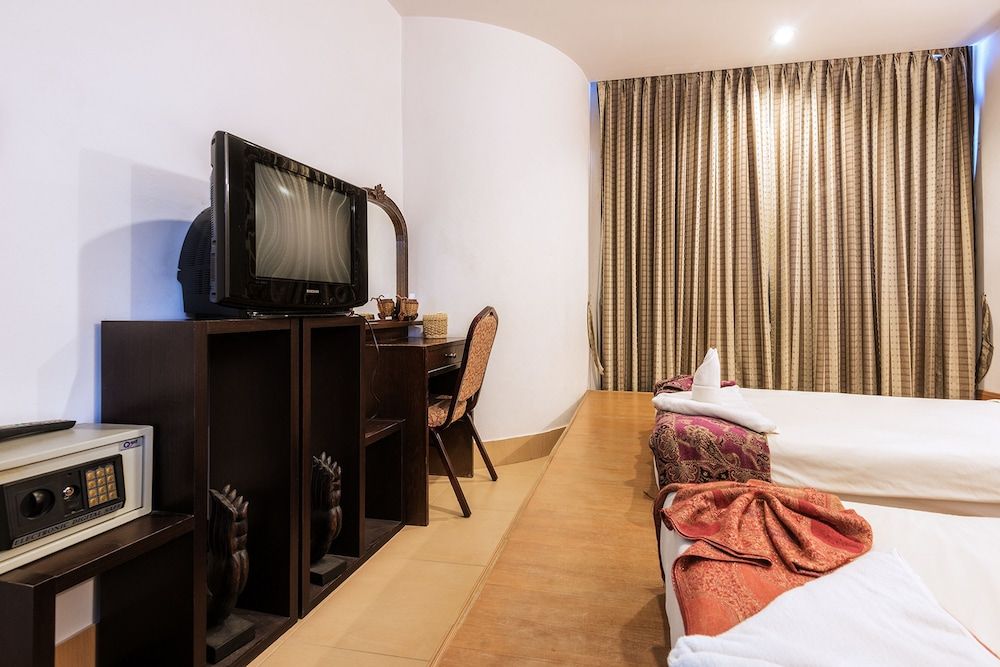 undefined Again Thaicharm House at Patong Beach 9