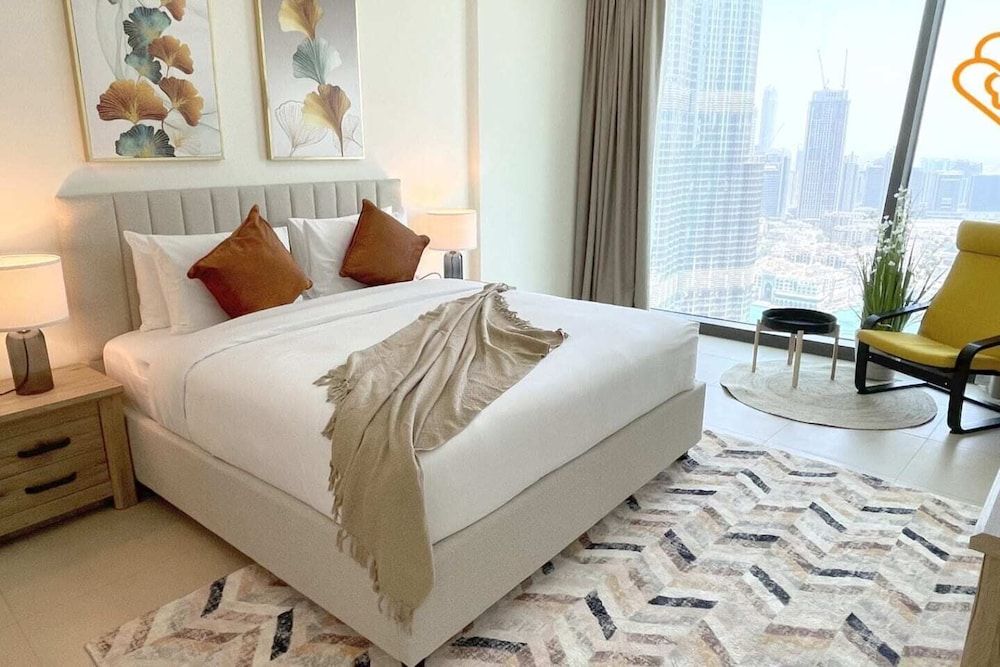 undefined Downtown 3 B/R Fountain Burj Vista 3