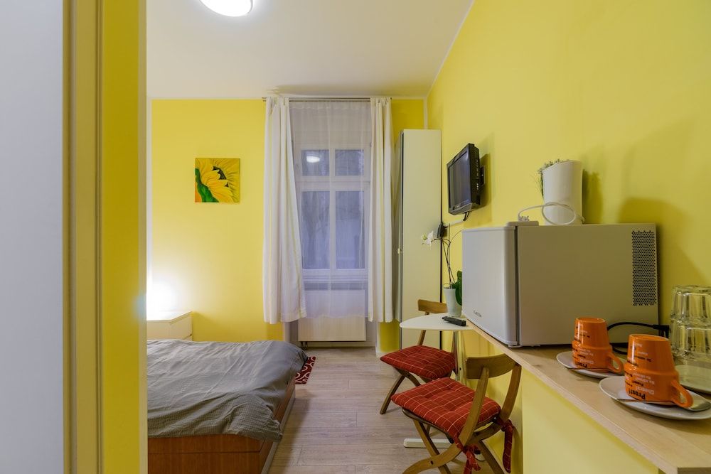 Buchholzer Hotel Room 7