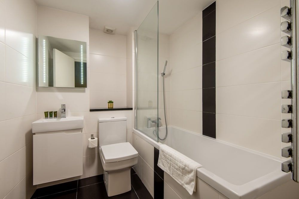 Mulberry House London by City Living London Mulberry North Penthouse 8