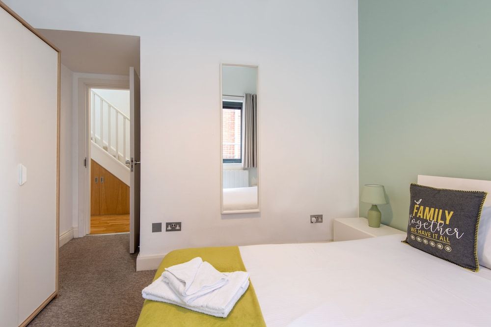 Mulberry House London by City Living London Mulberry North Penthouse 2