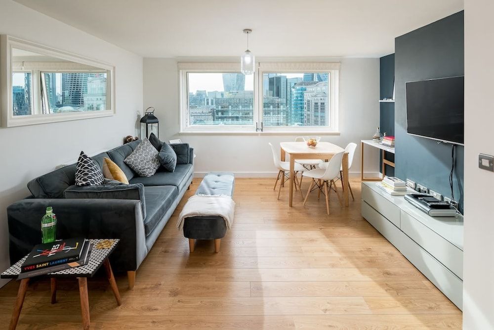 undefined Chic 1 Bedroom Apartment With View of Shard 10