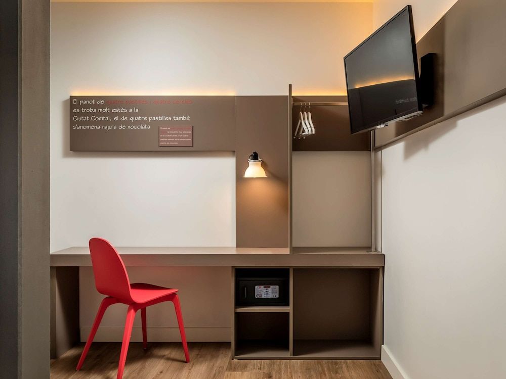 Ibis Styles Barcelona Centre Hotel Standard Room, 1 Double Bed (Interior) 11