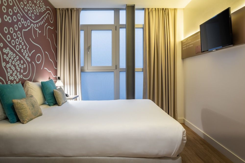 Ibis Styles Barcelona Centre Hotel Standard Room, 1 Double Bed (Interior) 2