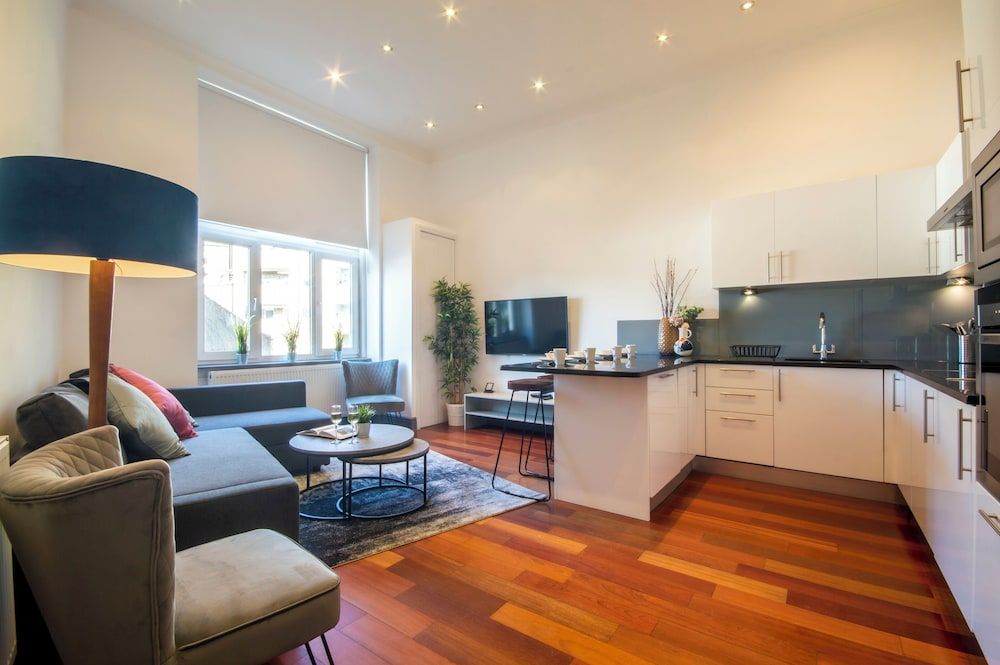 Lexham Gardens by Viridian Apartments Apartment, 2 Bedrooms 6