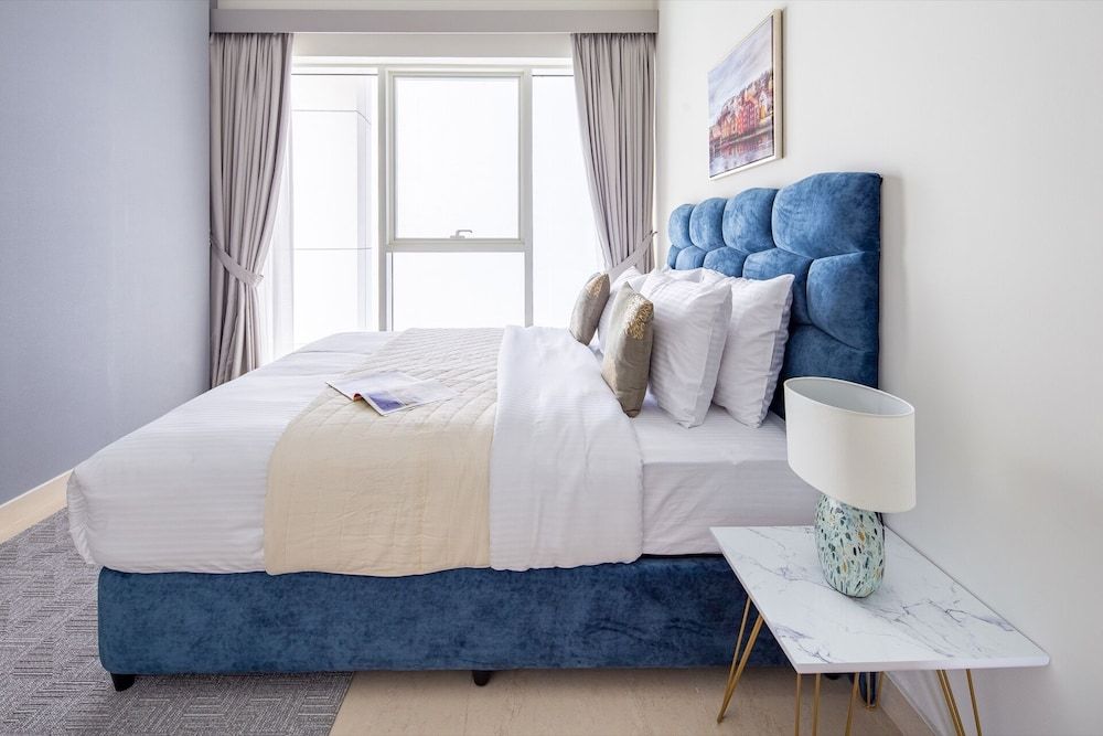 undefined Superb & Homey 3BR Apartment In Downtown Dubai 8