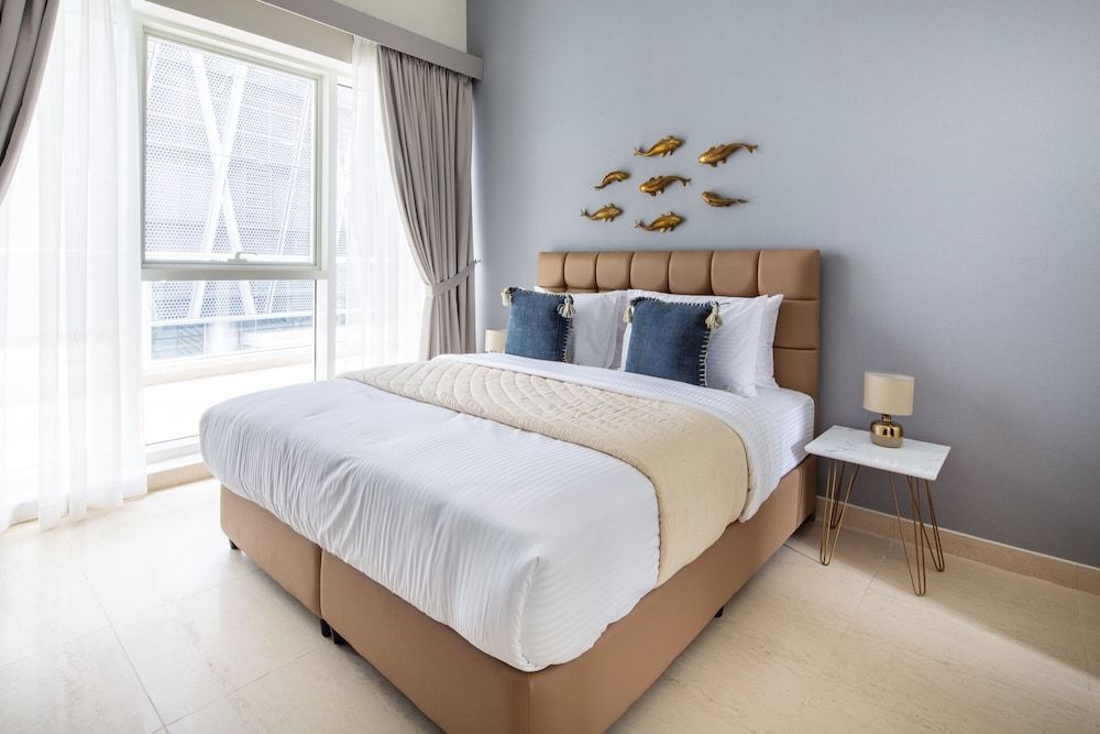 undefined Superb & Homey 3BR Apartment In Downtown Dubai 5