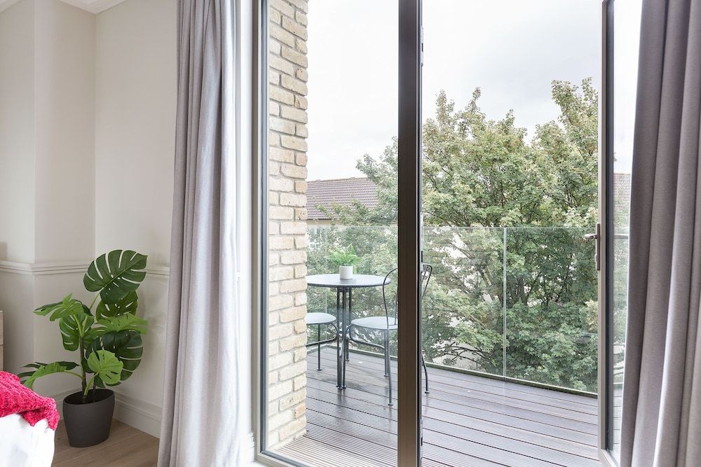 Luxurious Hammersmith Apartment Studio 9