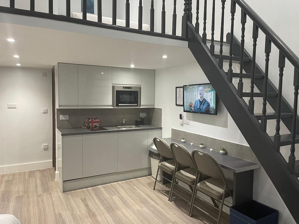 MSK Superior Superior Studio, Private Bathroom 11