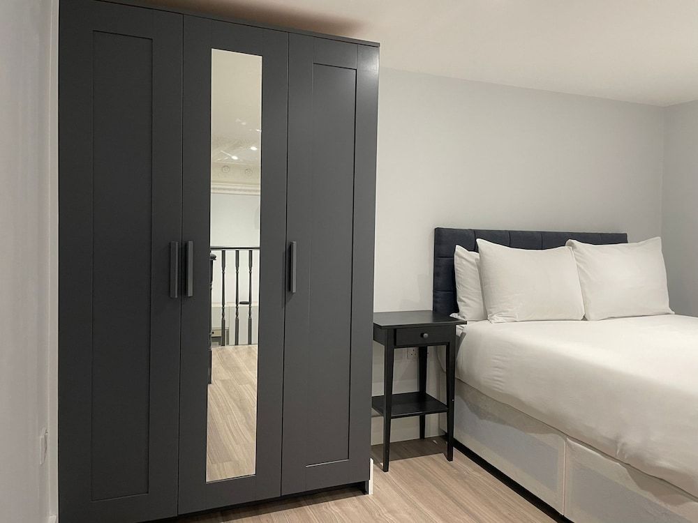 MSK Superior Standard Quadruple Room, Private Bathroom (Apartment) 10