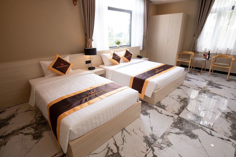 undefined Golden Emerald Resort 6