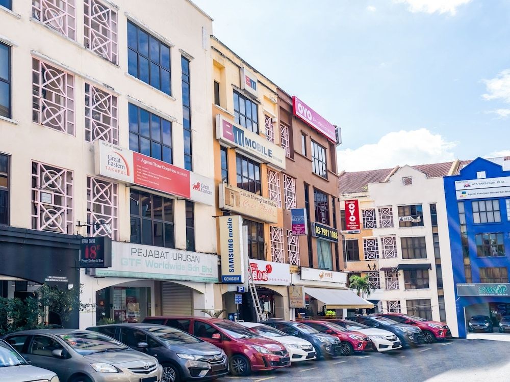 undefined OYO 89652 Bjorn Boutique Hotel 5