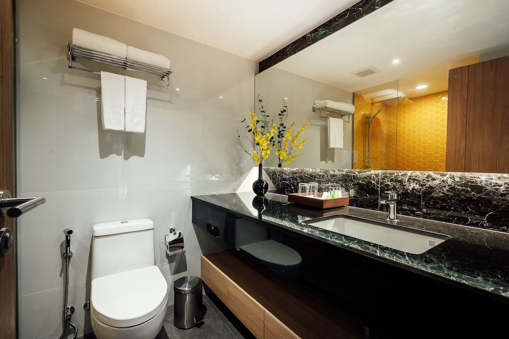 undefined Montana Hotel & Residence 8