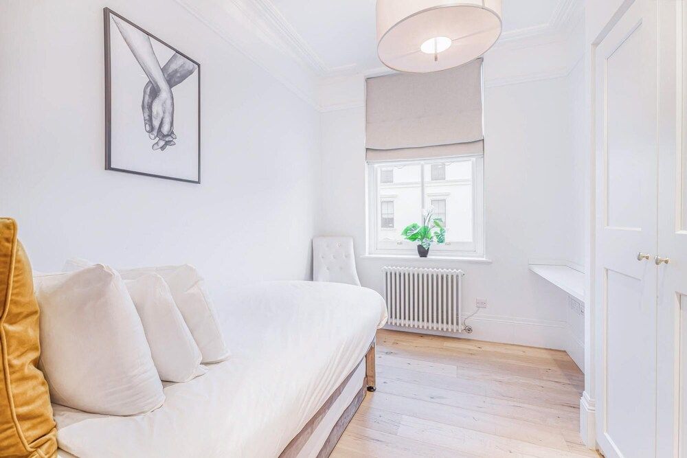 undefined Royal Kensington - Standard 3 bed 6