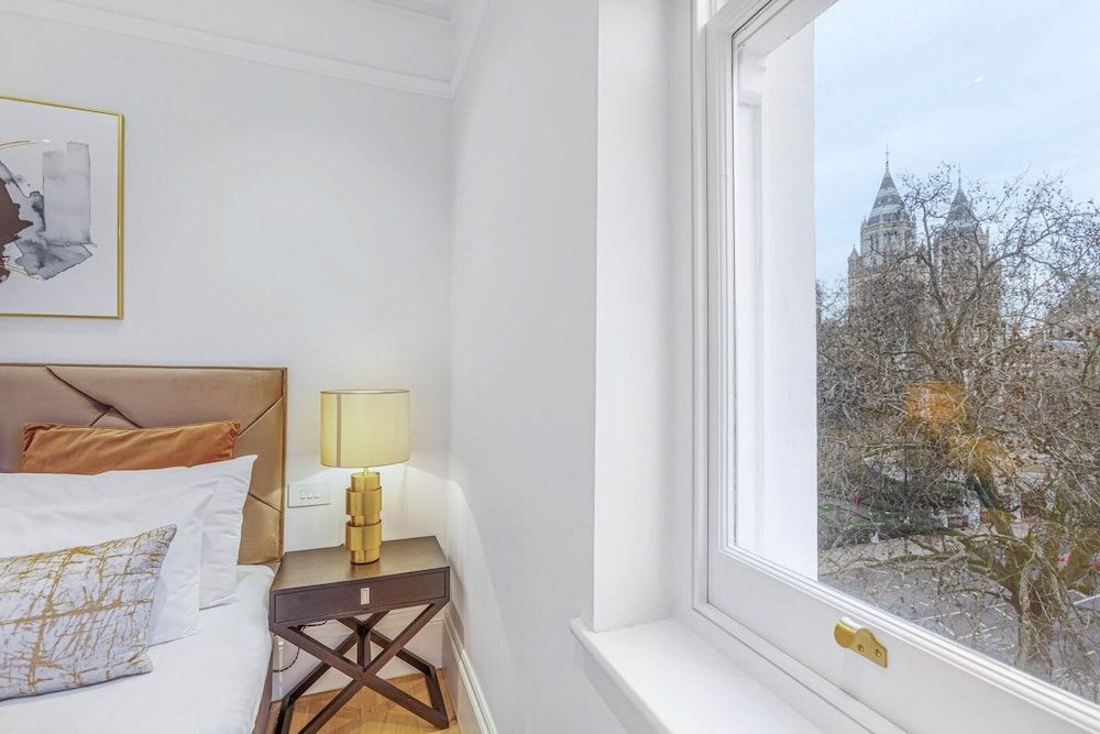 undefined Royal Kensington - Standard 3 bed 8