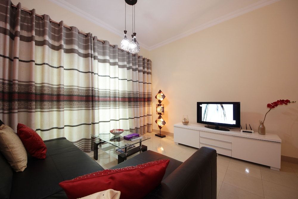 Cozy 1BR in Marina Walk with Balcony Deluxe Apartment 11