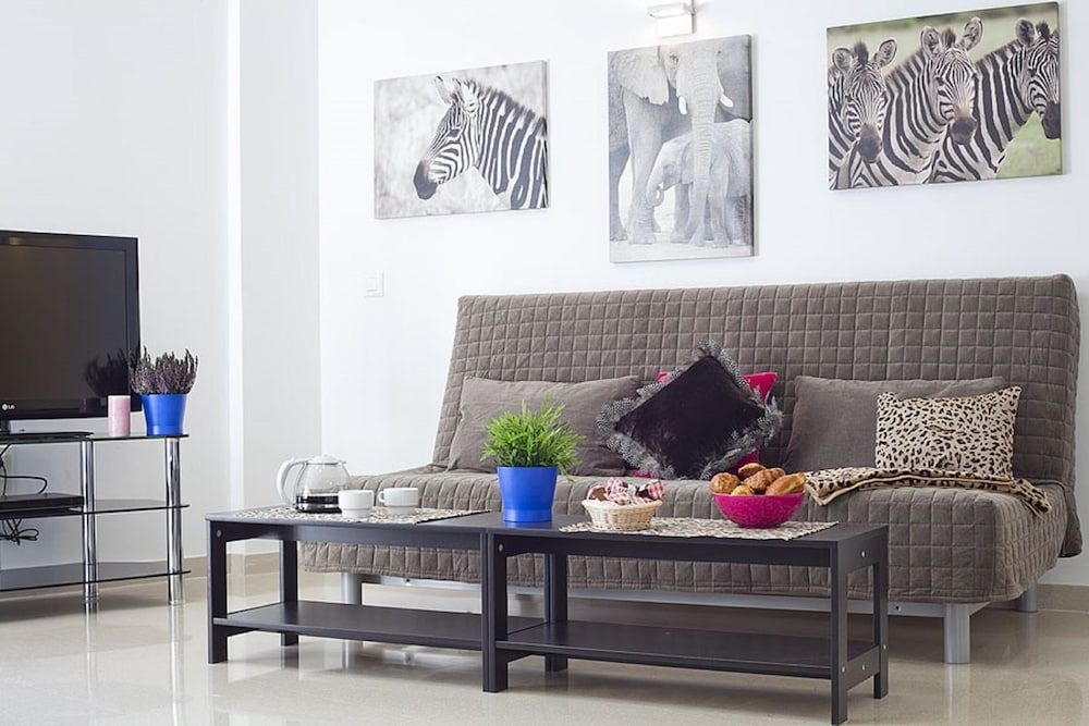 Charmsuites Nou Rambla Apartment, 2 Bedrooms (4 Personas) 7