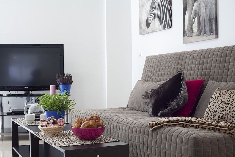 Charmsuites Nou Rambla Apartment, 2 Bedrooms (4 Personas) 16