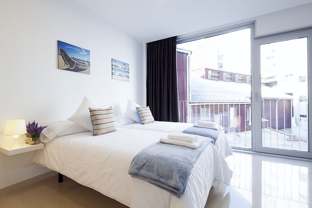 undefined Charmsuites Nou Rambla 5