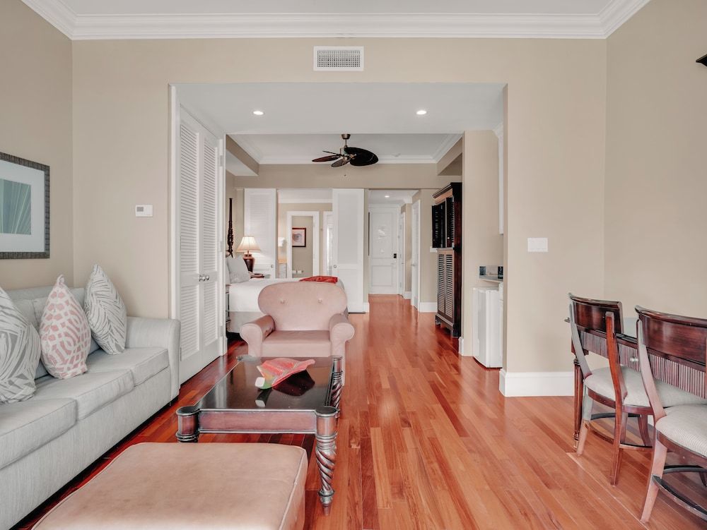 Valentines Resort & Marina