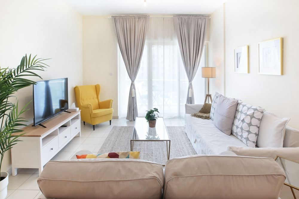 undefined The Greens