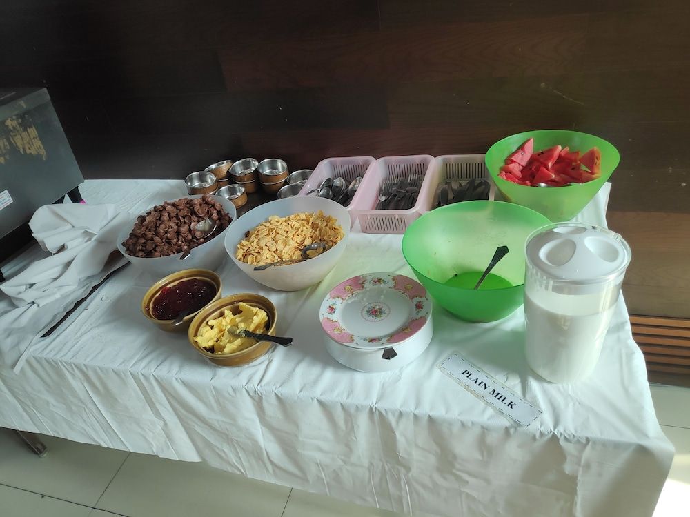 undefined Hotel Aero Deluxe 4