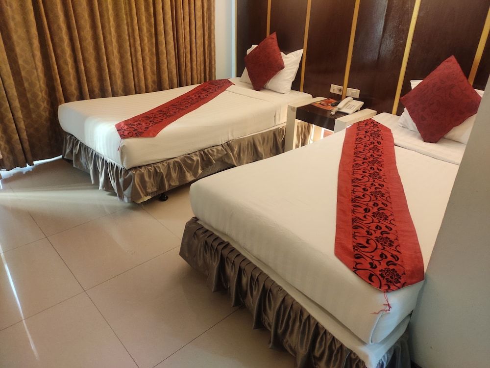 undefined Hotel Aero Deluxe 2