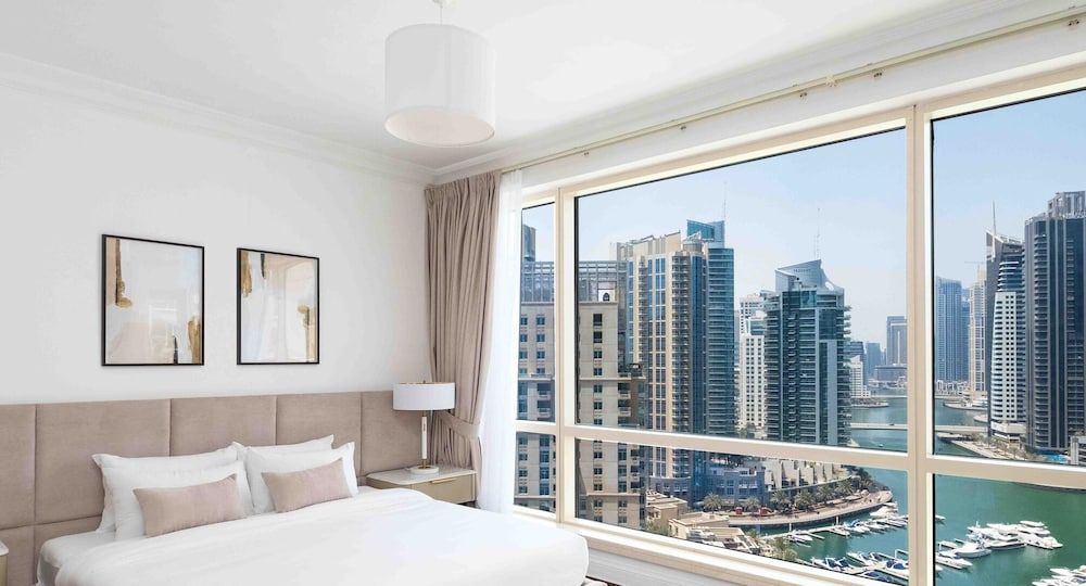 LUX - Ultimate Marina View Deluxe Suite