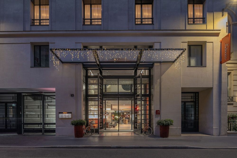 undefined Canopy by Hilton Paris Eiffel Tower 8