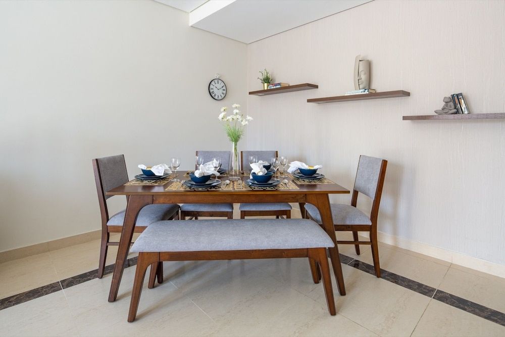 undefined Impressive 2BR Loft W/ Study In Downtown Dubai 2