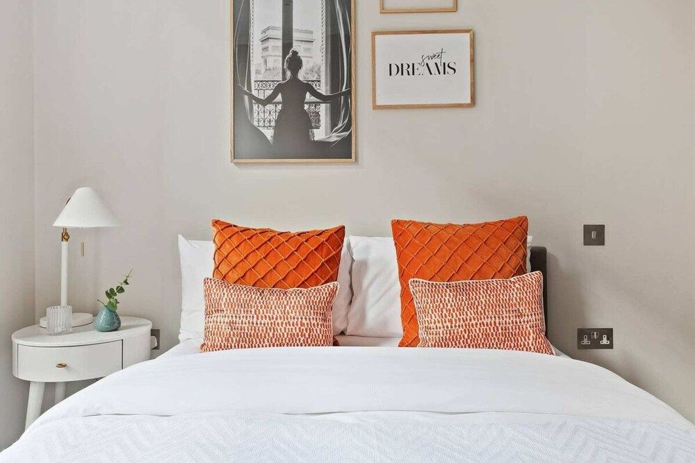 undefined Lovely 2 Bed near Covent Garden & Tube 7