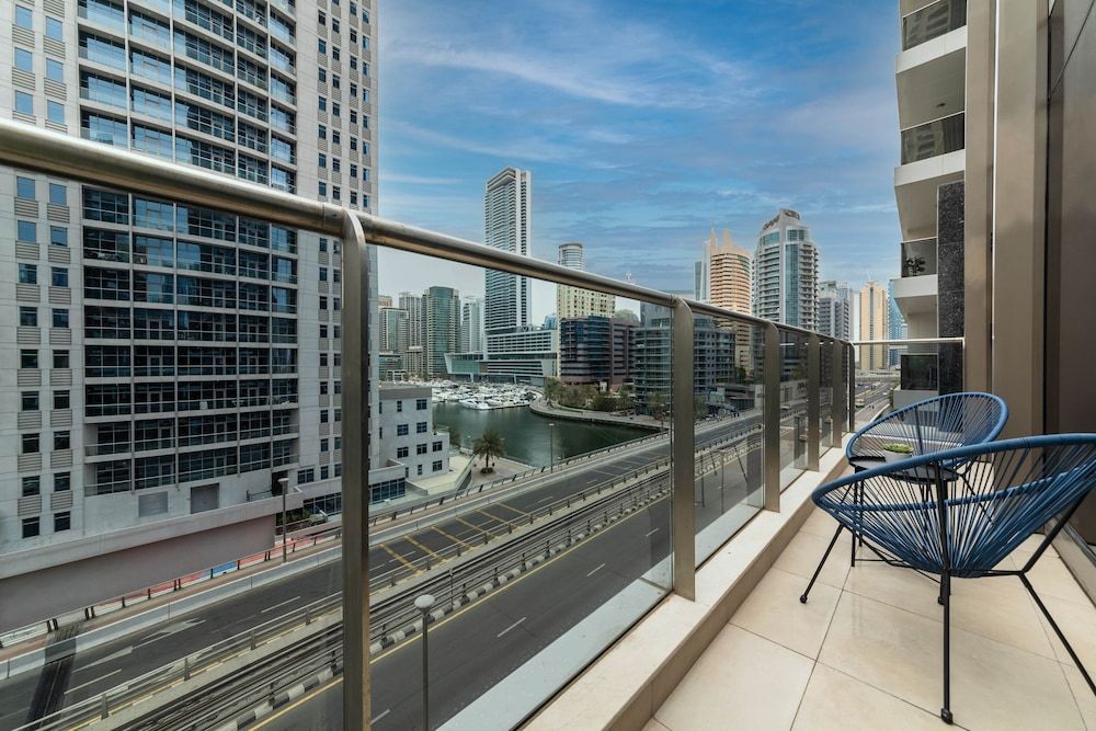 Maison Privee - Sparkle Towers Exclusive Apartment 9