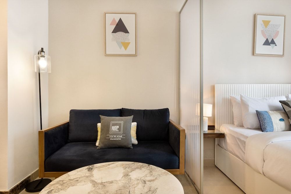 Maison Privee - Sparkle Towers