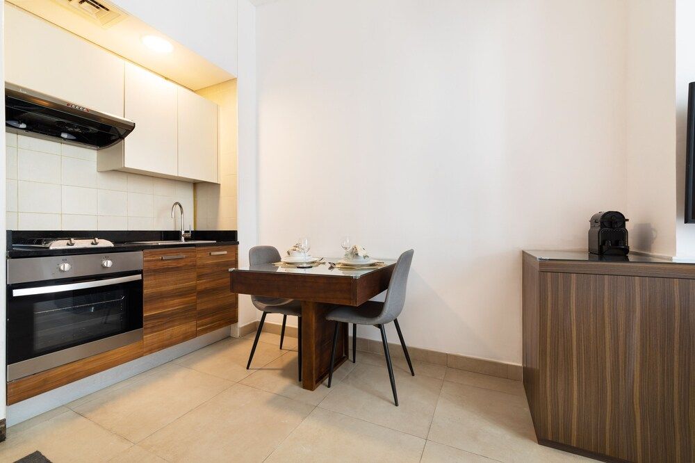Maison Privee - Sparkle Towers
