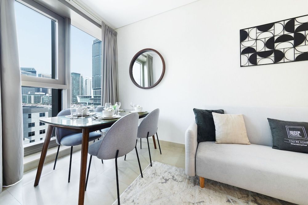 Maison Privee - Sparkle Towers