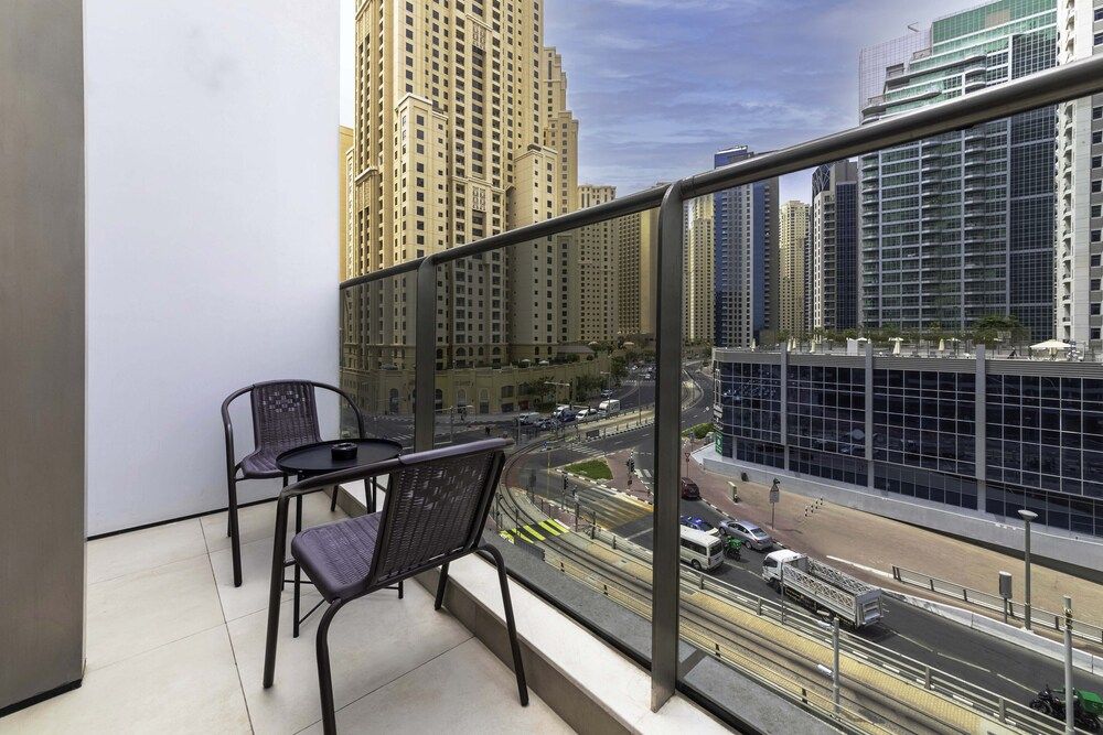 Maison Privee - Sparkle Towers