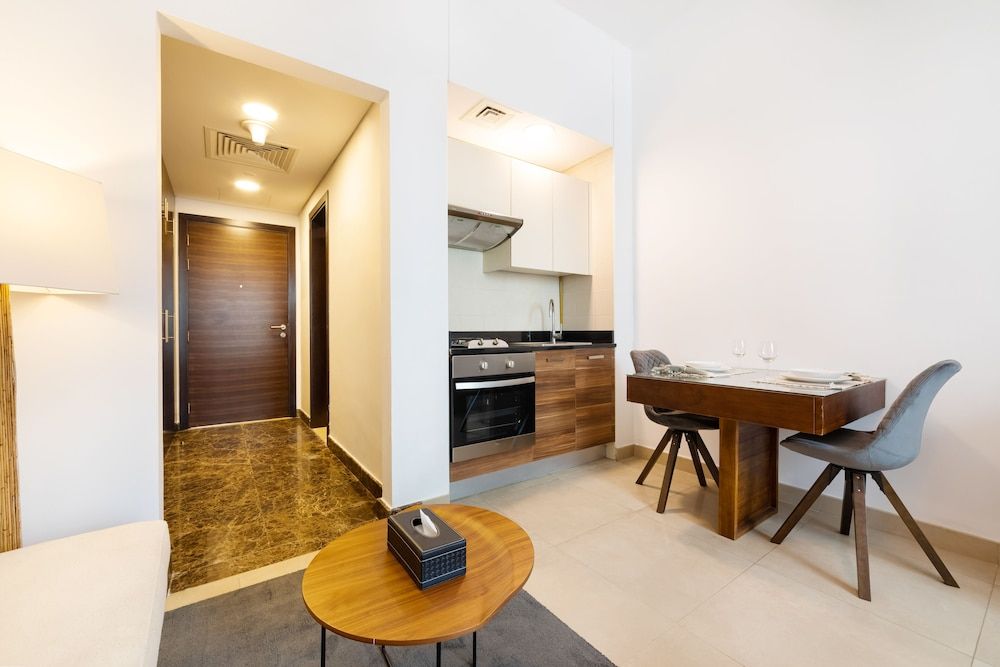 Maison Privee - Sparkle Towers