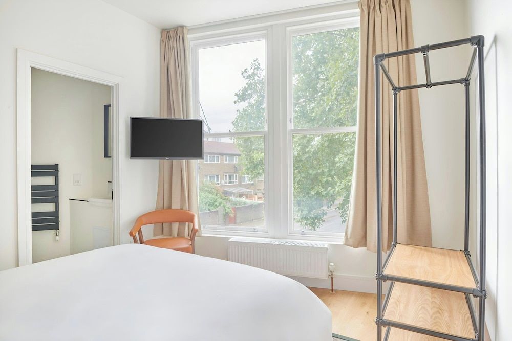 The Prince Hotel Vauxhall, Sonder by Marriott Bonvoy Room, 1 Double Bed 6