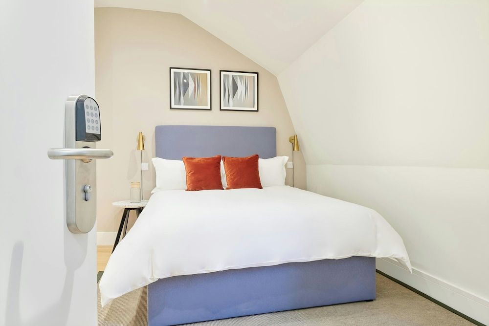 undefined The Prince Hotel Vauxhall, Sonder by Marriott Bonvoy 3