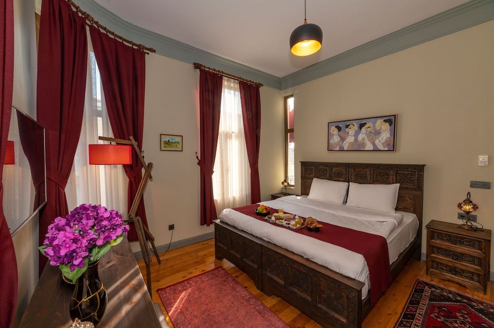 Opera Suites Okanli Deluxe Suite, Sea View 7