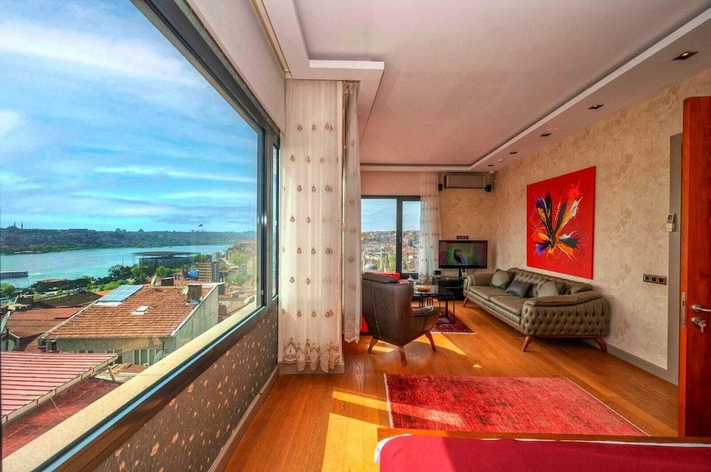 undefined Opera Suites Okanli 3