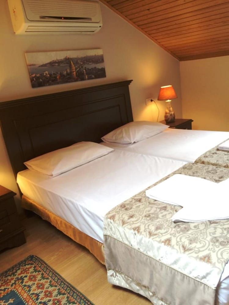 Emirhan Hotel - Adults Only Economy Twin Room, 1 Bedroom, Non Smoking, Private Bathroom 2