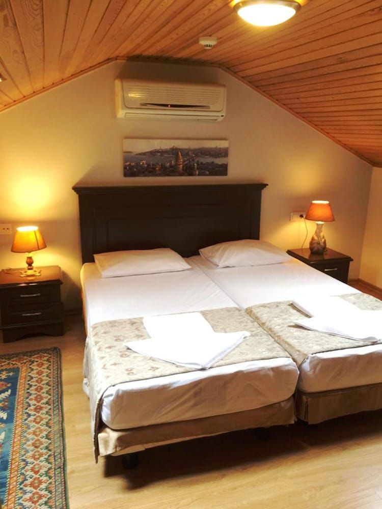 Emirhan Hotel - Adults Only Economy Twin Room, 1 Bedroom, Non Smoking, Private Bathroom