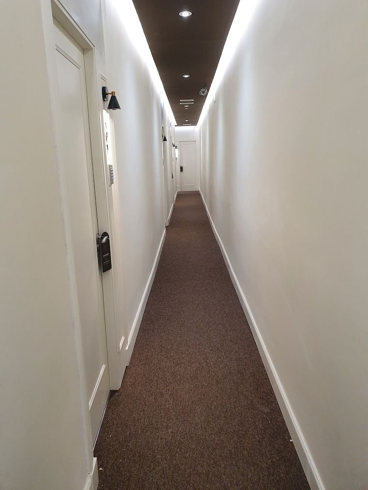 undefined CH Velarde 2