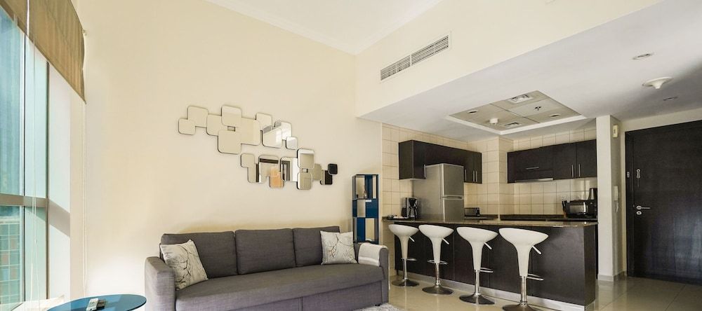 Contemporary One Bedroom with Full Marina View Luxury Apartment 11